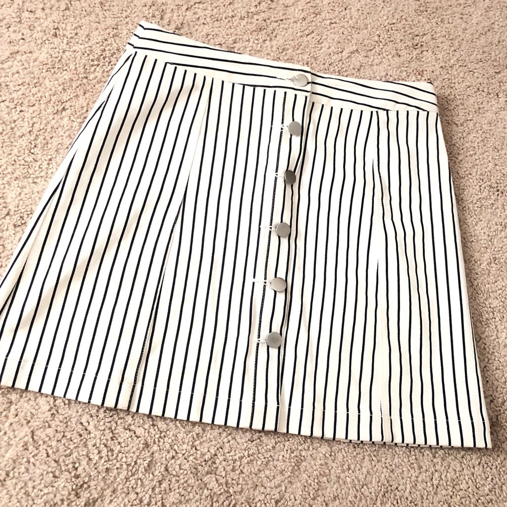 Altar’dState Black and White Stripe Skirt